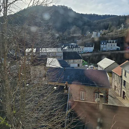 Apartment 6 Personnes, Vue Exceptionnelle Sur La Montagne La Bourboule